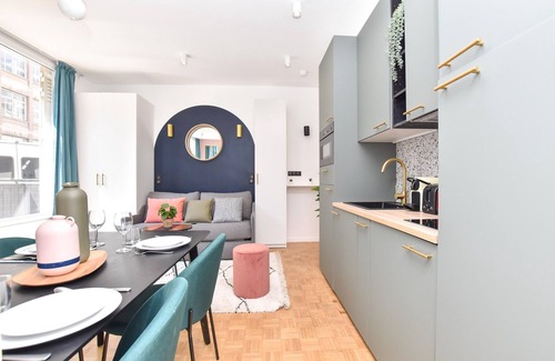 Grenelle Apartment | Cosy Apartment Near Eiffel Tower