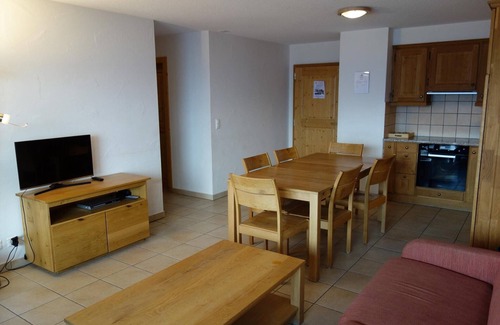 Veysonnaz Apartment | Cosy apartment with balcony