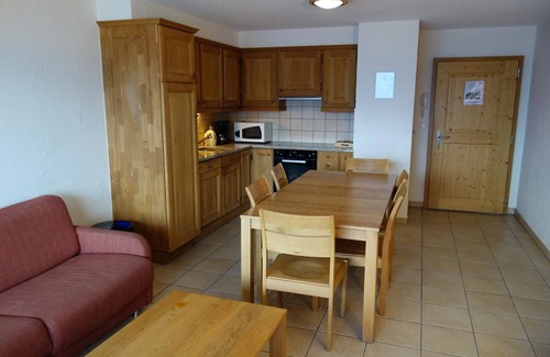 Veysonnaz Apartment | Cosy apartment with balcony