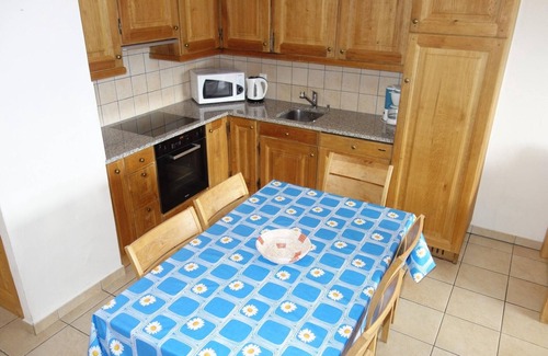 Veysonnaz Apartment | Cosy apartment with balcony