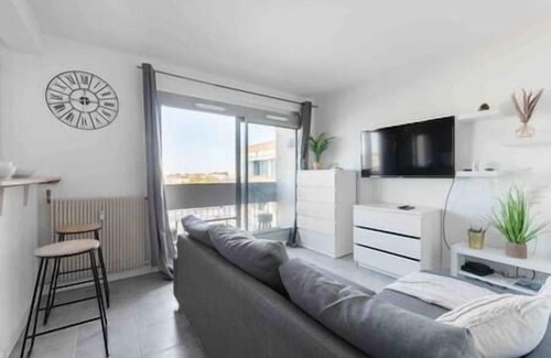 Papus Apartment | Cosy Appartement , terrasse privée et Parking, Cosy T2, terrasse privée et Parking