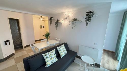 Dufau-Tourasse Apartment | Cosy Armenia - T2 - Proche du centre