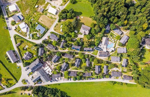 Finkenstein am Faaker See Apartment | Cosy apartment for 6 people with WIFI, pool, TV and pets allowed