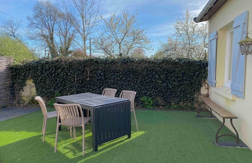 Chissay-en-Touraine House | Cosy, comfortable gîte near Beauval Zoo and Chenonceaux