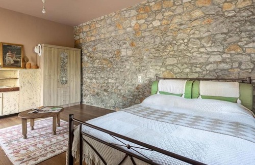 Larissa Other | Cosy country house. Family - sized place.