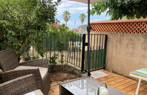 Residences du Golfe de Lava Apartment | Cosy duplex studio 50 m from the beach.