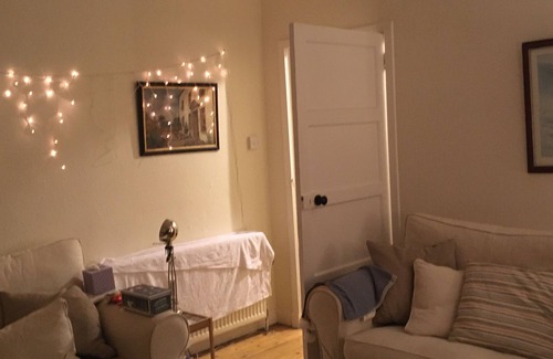 Crieff Cottage | Cosy ex-farm workers cottage in glorious countryside -sleeps 4+ 1 child.