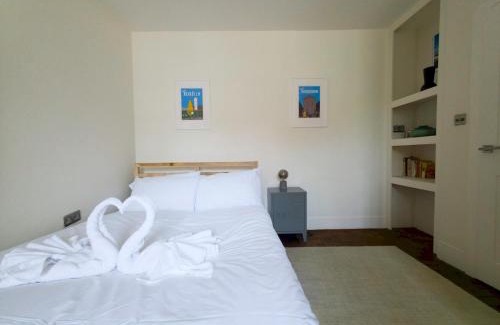Stepney Green Apartment | Cosy Flat in Stepney Green I PTK