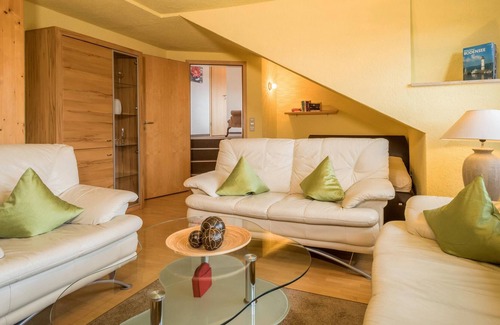Heiligenberg Apartment | Cosy Holiday Apartment with Balcony, Wi-Fi, Heating and one Parking Space available