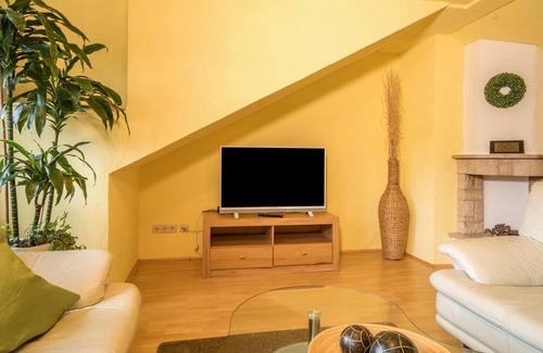 Heiligenberg Apartment | Cosy Holiday Apartment with Balcony, Wi-Fi, Heating and one Parking Space available