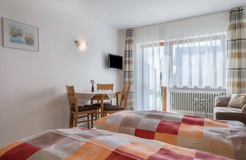 Bodolz Apartment | Cosy Holiday Apartment "Höscheler Klein" with Terrace and Wi-Fi