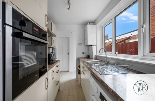 Ipswich House | Cosy Home | Central Ipswich | Contractors