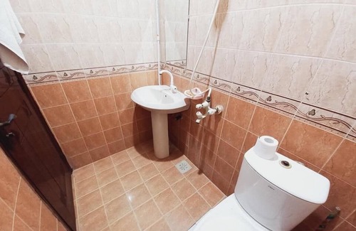 Gulshan-E-Jamal House | Cosy Inn Guest House