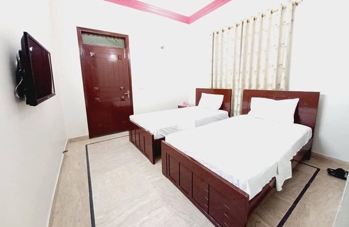 Gulshan-E-Jamal House | Cosy Inn Guest House
