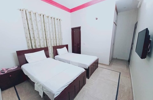 Gulshan-E-Jamal House | Cosy Inn Guest House
