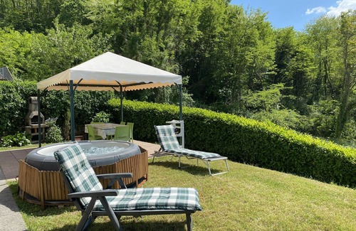 Castelnuovo di Garfagnana Apartment | Cosy apartment for 6 guests with WIFI, TV and panoramic view