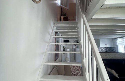 La Valbarelle House | Cosy little house with terrace