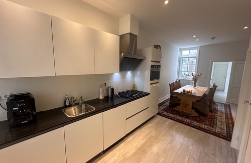 De Weteringschans Apartment | Cosy luxery 2 separate studio's in one apartment 120 m2 CENTRAL AMSTERDAM