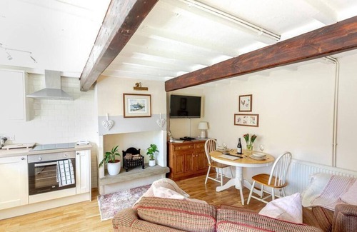 Honley House | Cosy one bed accommodation in Honley, Yorkshire