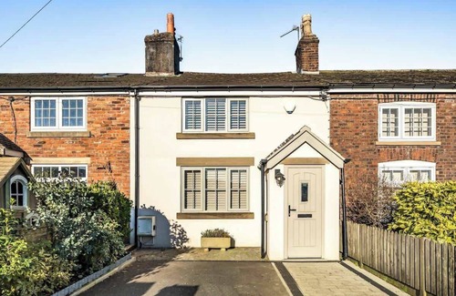 Manchester House | Cosy & Peaceful Cottage - Pet Friendly