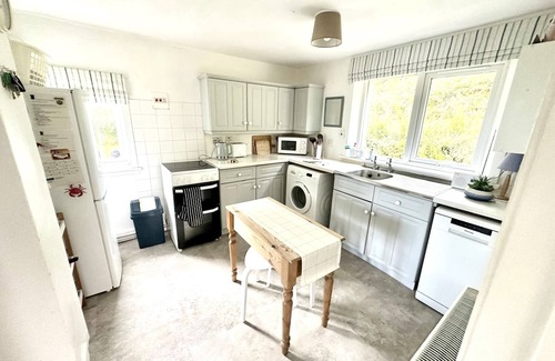 Tarbert Cottage | Cosy, Secluded Detached Stone Cottage, Loch Views