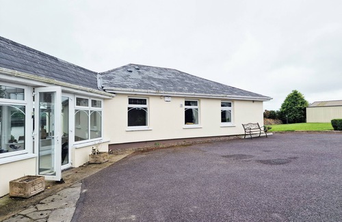 Bandon Apartment | Cosy Self-Catering Studio