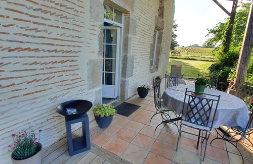 Tonneins Cottage | Cosy & Spacious Cottage, Canal de Garonne