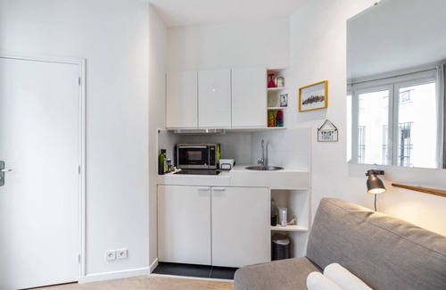 Vivienne Apartment | Cosy studio close to Grands Boulevards - Welkeys