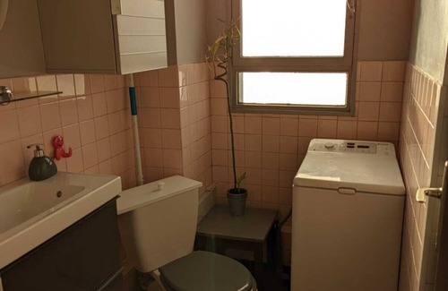 Epinettes Apartment | Cosy studio just a stone's throw from Paris