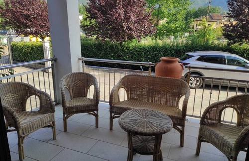 Villa Latina Apartment | Cosy & Tranquil Apartment- sleeps 4-WIFI