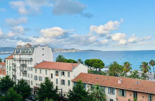 La Californie Apartment | Cote d’Azur Charm, Studio Apartment with panoramic seaview in Nice