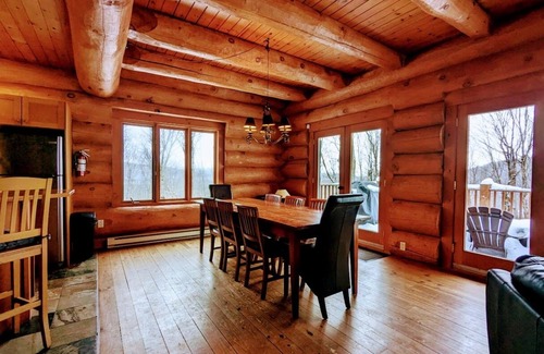 Lac Superieur Village Ski Chalet | Cote Nord Tremblant Scandinavian Log cabin, hot tub, pool, tennis, nCITQ 234533