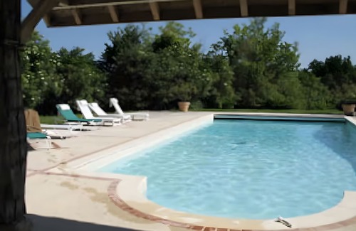 Velines Apartment | Cottage Rembrandt – Sleeps 5
