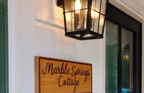 Biloxi Cottage | Cottage at The Mockingbird Inn