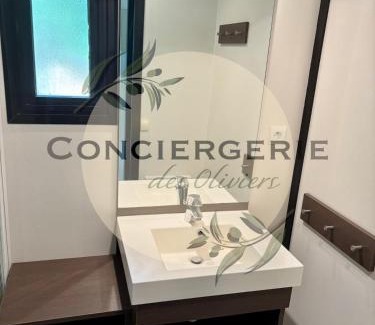 Sollies-Toucas Apartment | Cottage avec piscine