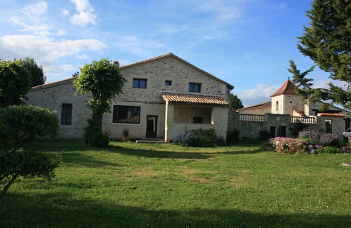 La Roquille Cottage | Cottage 'black kernels'