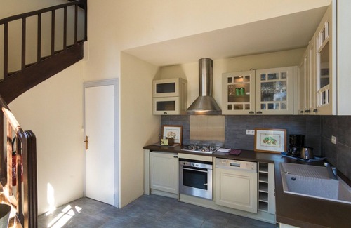 Chalais Cottage | Cottage in Chaleix near Forest & Lake