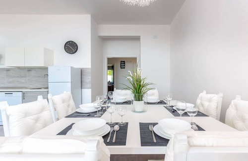 Dramalj Villa | Cottage in Jutland near Sea Beach