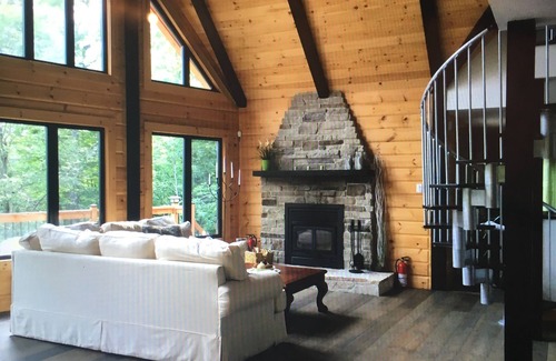 Wentworth-Nord Ski Chalet | Cottage life in Quebec