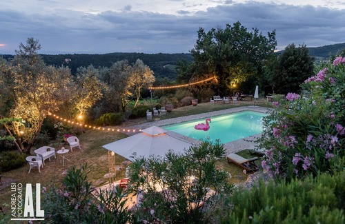 Castellina in Chianti Cottage | Cottage nel Chianti con Piscina. Vista Sulle Colline e sui Vigneti Toscani