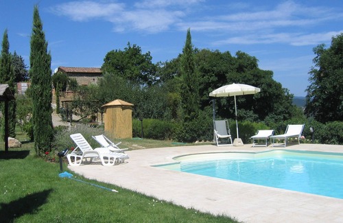 San Macario In Monte Villa | Cottage on Tuscan Agriturismo close to a village