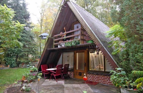 Perlin House | Cottage, Perlin