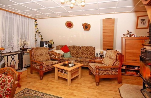 Perlin House | Cottage, Perlin
