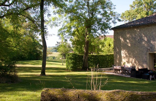 Montreal House | Cottage ROSE 6 pers dans parc d'un château gascon