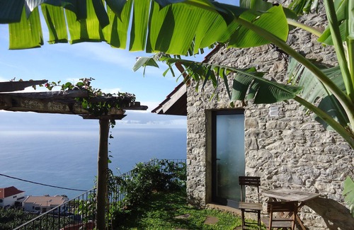 Arco da Calheta Cottage | Cottage Sol, a special retreat facing the sun