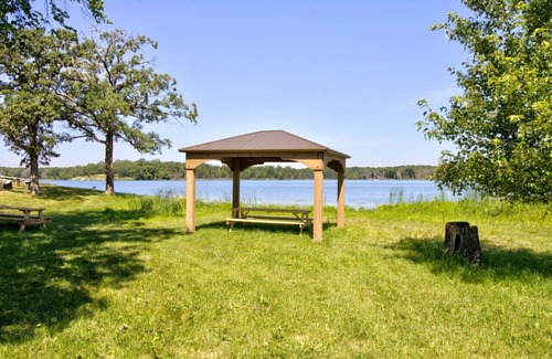 Clitherall Cottage | Cottage V |Studio Cottage | Lake & Beach |Water Sports! | Legacy Lakeside Resort