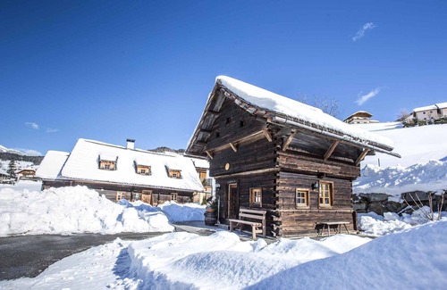 Rennweg am Katschberg Cottage | Cottage with panoramic garden sauna