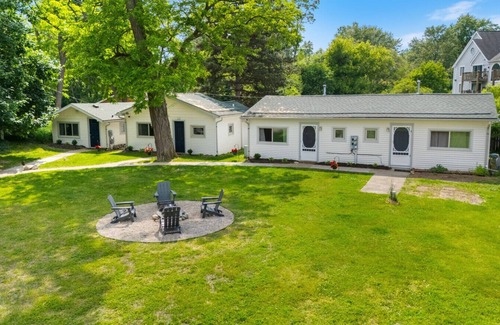Whitmore Lake Cottage | Cottage W/Lake Access Unit 3