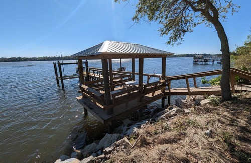 Yulee House | Cottage w/marsh view and dock, 10-15 min to beach
