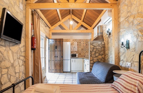 San Ambrosio Cottage | Cottage with Outdoor Private Pool & Wi-Fi